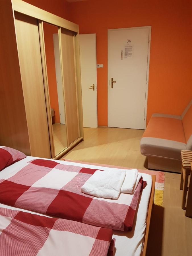 Hotel Fortuna Panzio Orosháza Exteriér fotografie